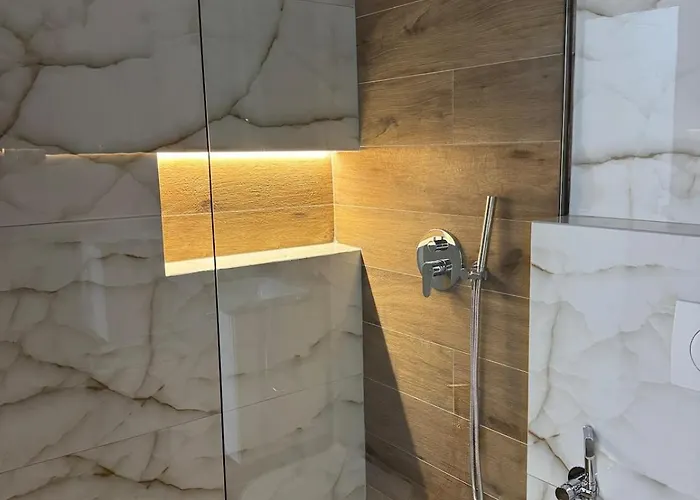 Apartment Malo House Center