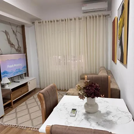 Malo House Center Apartmán