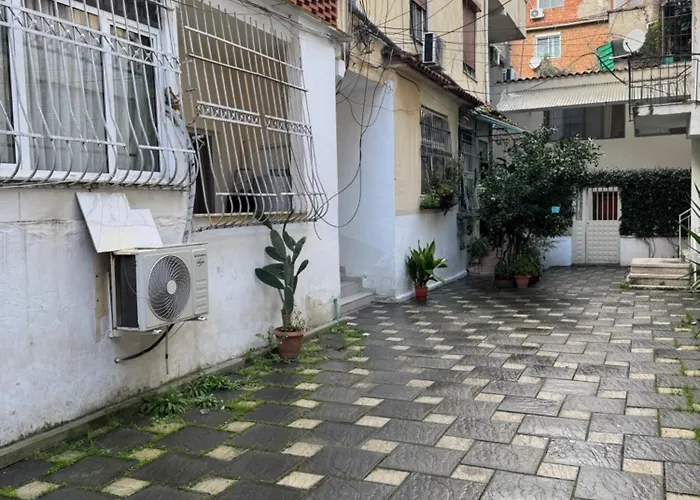 Malo House Center Tirana